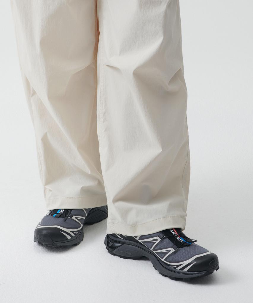 MUSINSA STANDARD WOMAN Women'S Parachute Pants [Cream]