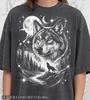 Vintage Wolf 90s Graphic Style Comfort Colors® Tshirt, Nature Lover Retro Wolf Faded T-Shirt, Moon Y2k Streetwear, 2000s Wolf Gift.