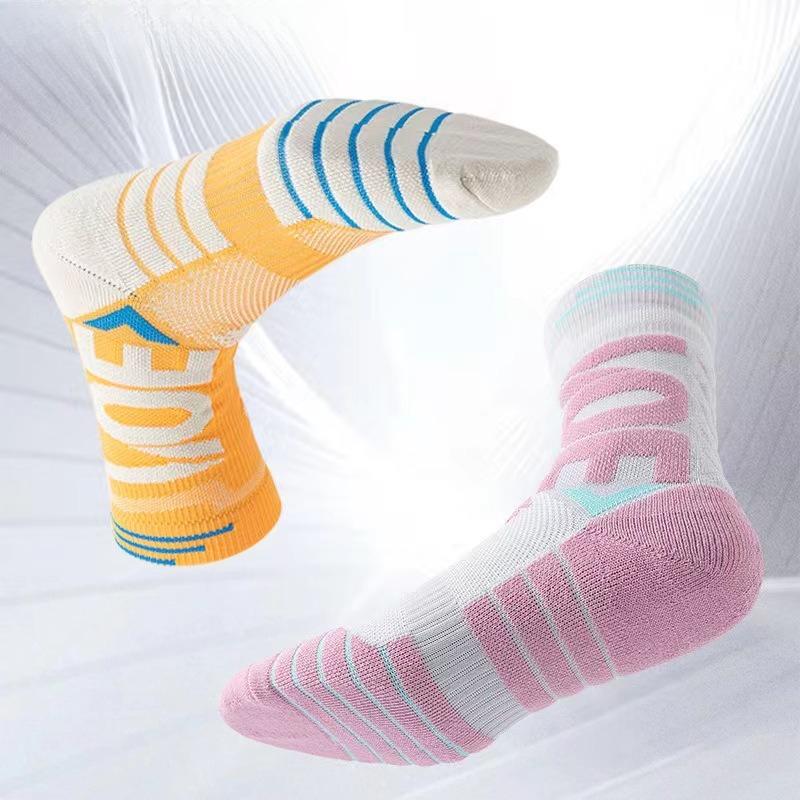 Men's Spring and Autumn Sports Basketball Running Sweatabsorbing Towel Bottom Shock Non Slip Socks