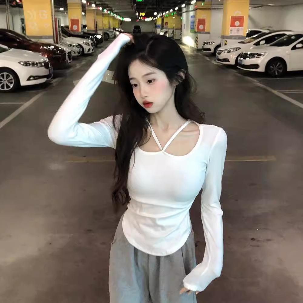Pure Desire Sexy Sweet Hot Girl White Long-sleeved T-shirt Bottoming Shirt Women's Spring and Autumn Design Sense Chic Neck Short Top