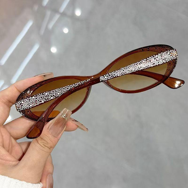 Retro Vintage Oval Sunglasses Women Men Brand Designer Eyeglasses Female Fishing Black Frame Lens Eyewear Driving UV400 Glasses