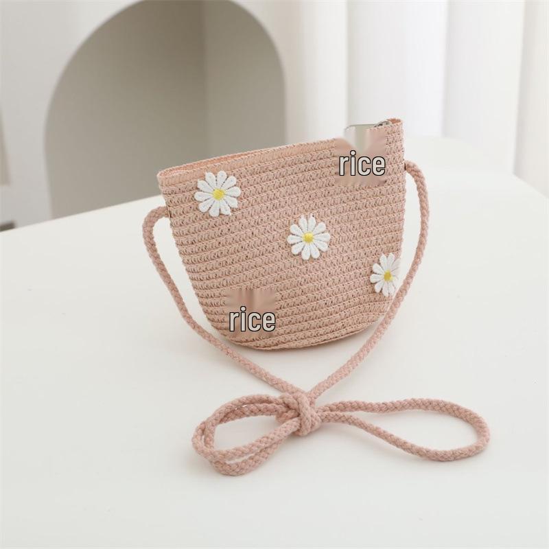 Children's Straw Woven Crossbody Bag - Small Girl's Phone and Coin Purse for Summer Outings and Seaside Trips