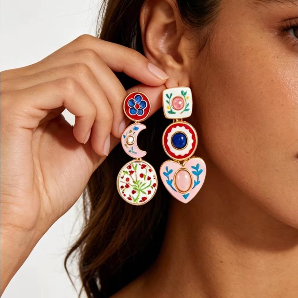 Bohemia Vintage Design with Diamond Inlaid Heart-shaped Pendant Asymmetrical Heart Flowers Earrings Women Party Vacation Jewelry