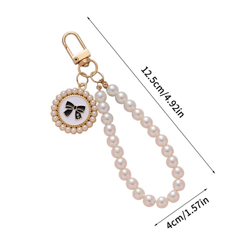 Simulation Pearl Keychains Love Flower Pendant For Bag Car Doll Pendant Beaded Key Charm Decoration For Women Mobile Phone DIY