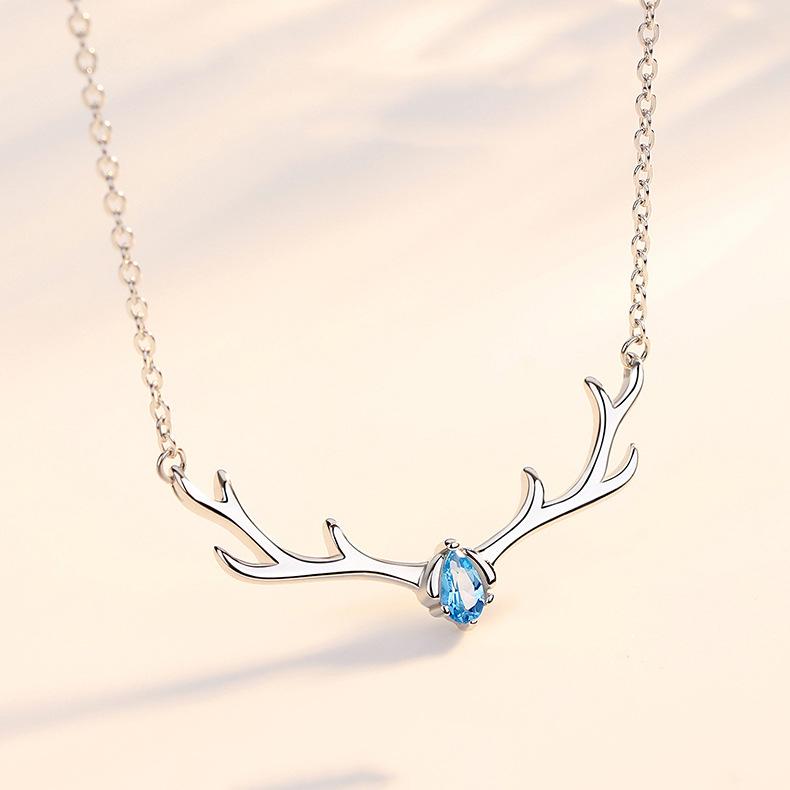 Yilu You Halskette Damen Trendy Schlüsselbein Kette Geweih Anhänger Weihnachtsgeschenk