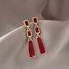 1 Pair of Fashionable and Simple Red Geometric Pendant Earrings, Suitable for Women's Daily Wear, Holiday Accessories and Gifts