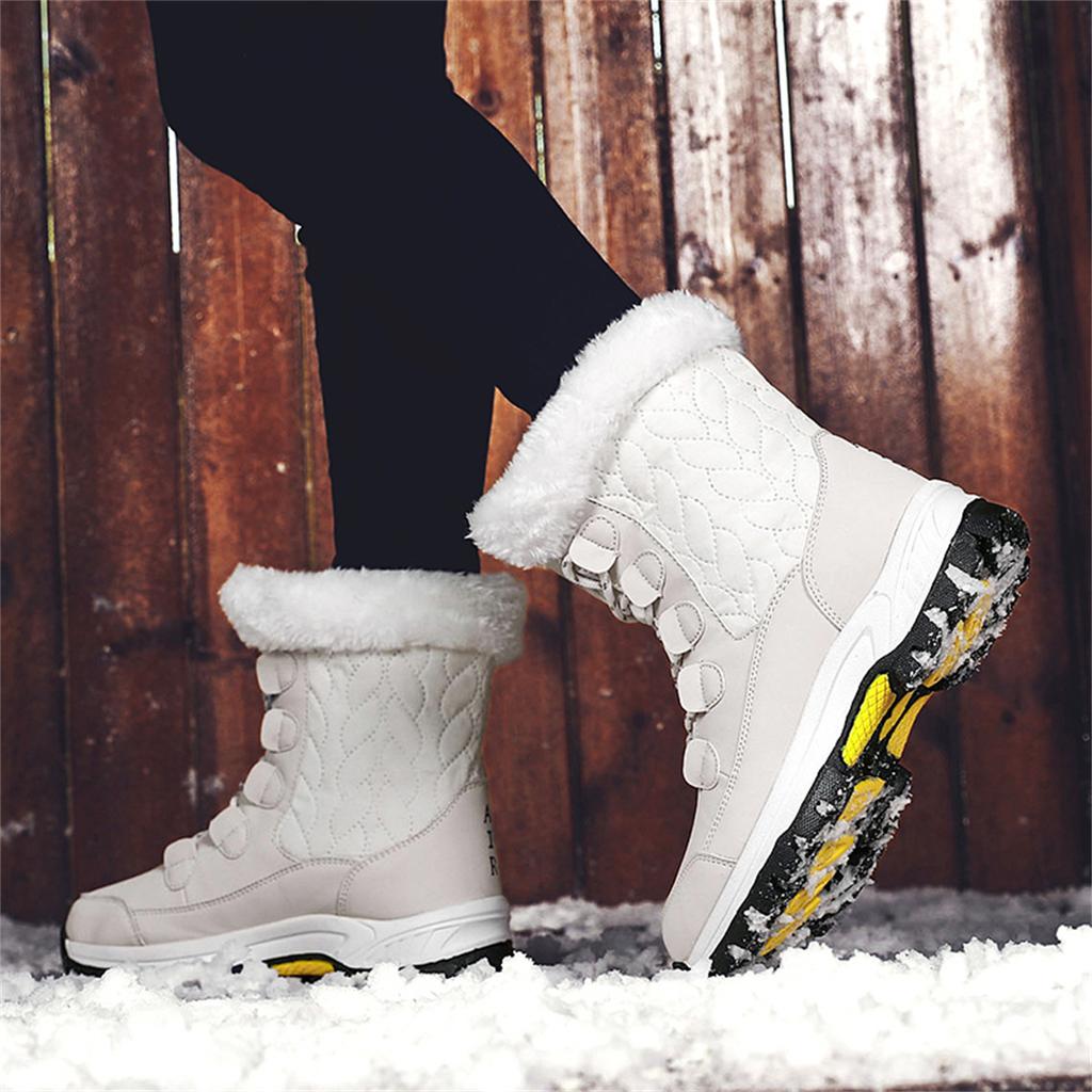 New Winter Plus Size Snow Boots Women's Outdoor Travel Thickened Plus Velvet Cotton Shoes High-top Boots Women's Shoes