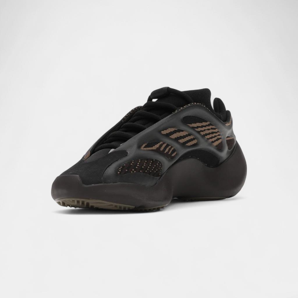adidas Yeezy 700 V3 Clay Brown
