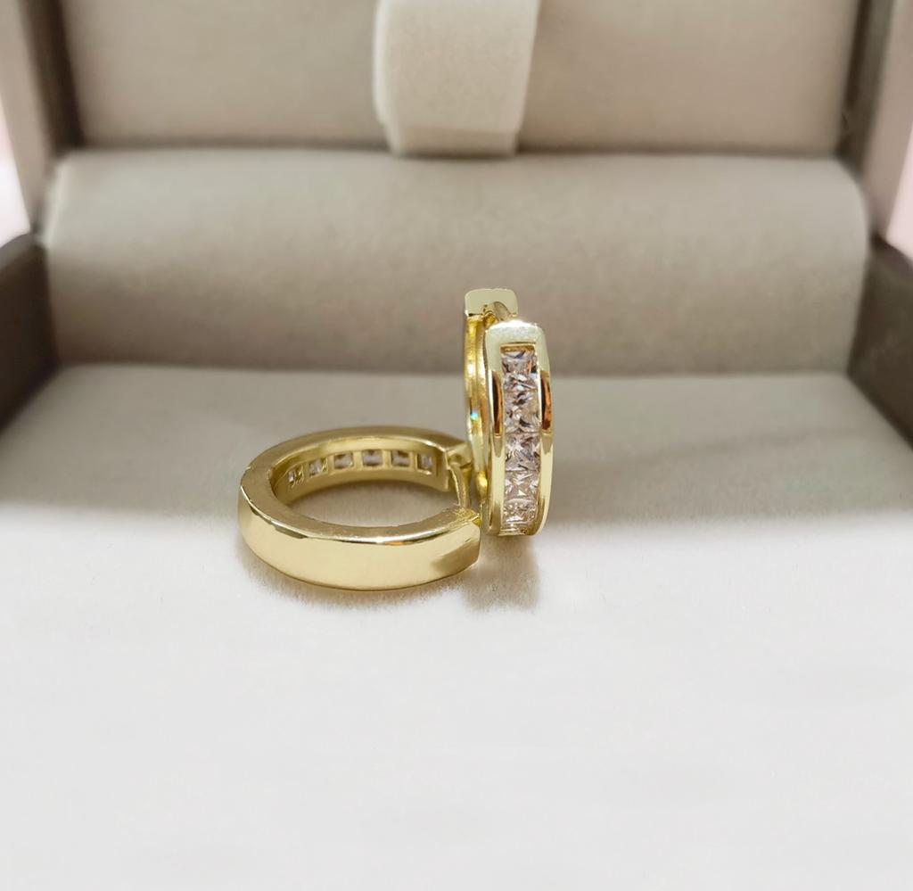 Korean New Light Luxury Micro Inlaid Colored Copper Zircon Square Metal Earrings For Fashion Jewelry Women'S Accessorie