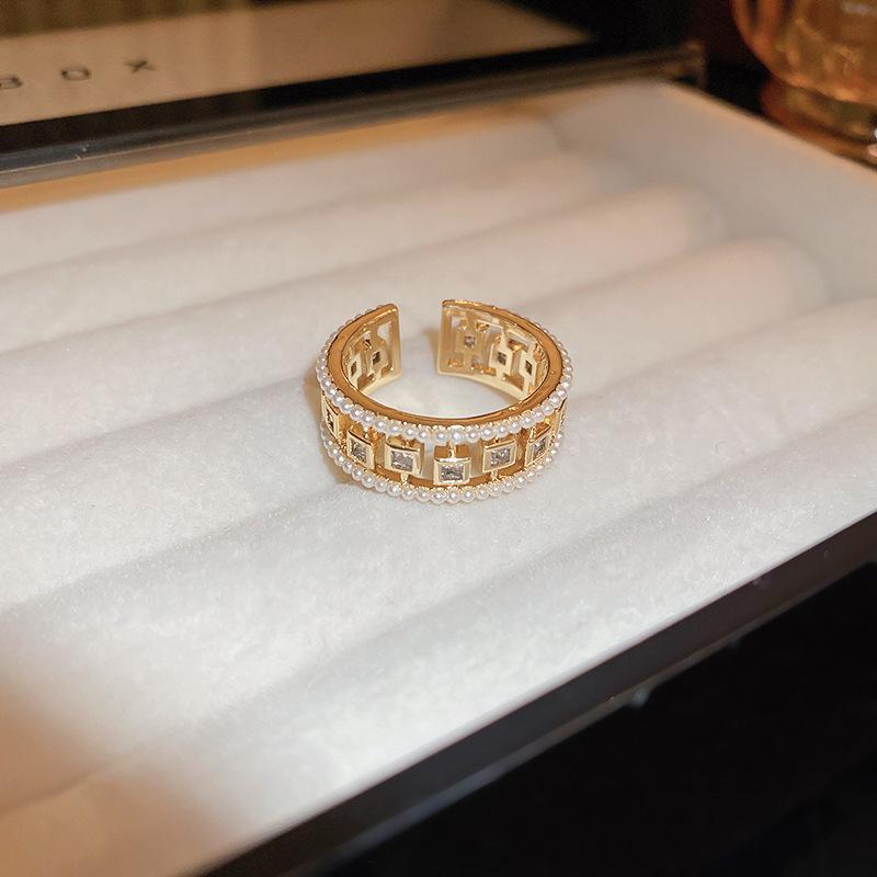 French Temperament Butterfly Pearl Bow Open Ring Simple Trend Index Finger Ring Jewelry Women