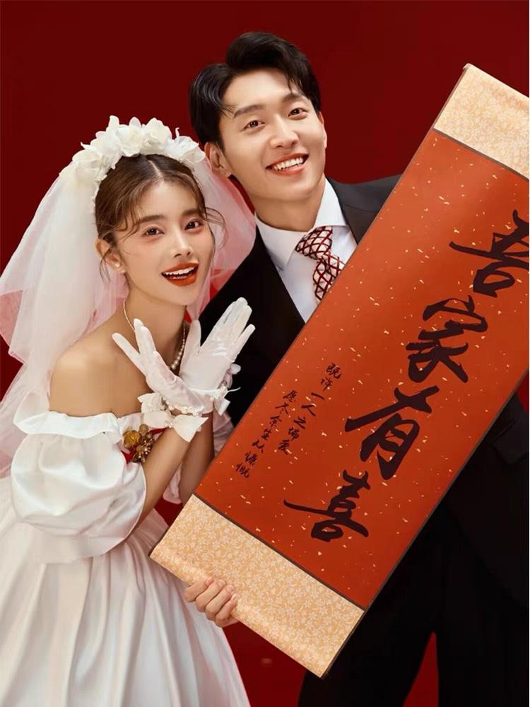 

Retro Chinese Wedding Photography Props: Handheld Peach Blossom & Double Happiness Décor Wedding Photography Props