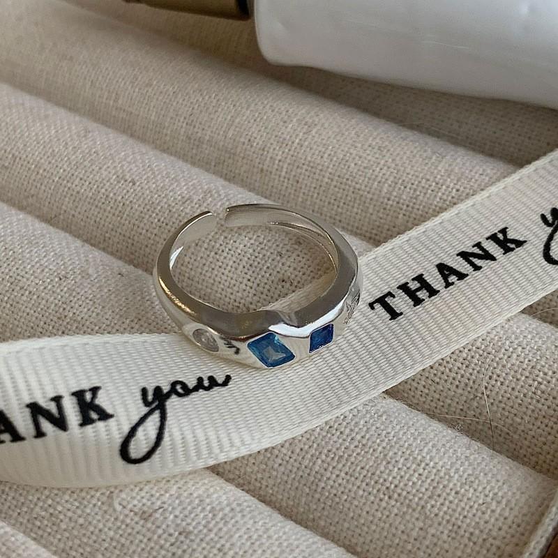 Stylish Geometric Copper Ring With Colorful Heart Zirconia For Women Adjustable Size