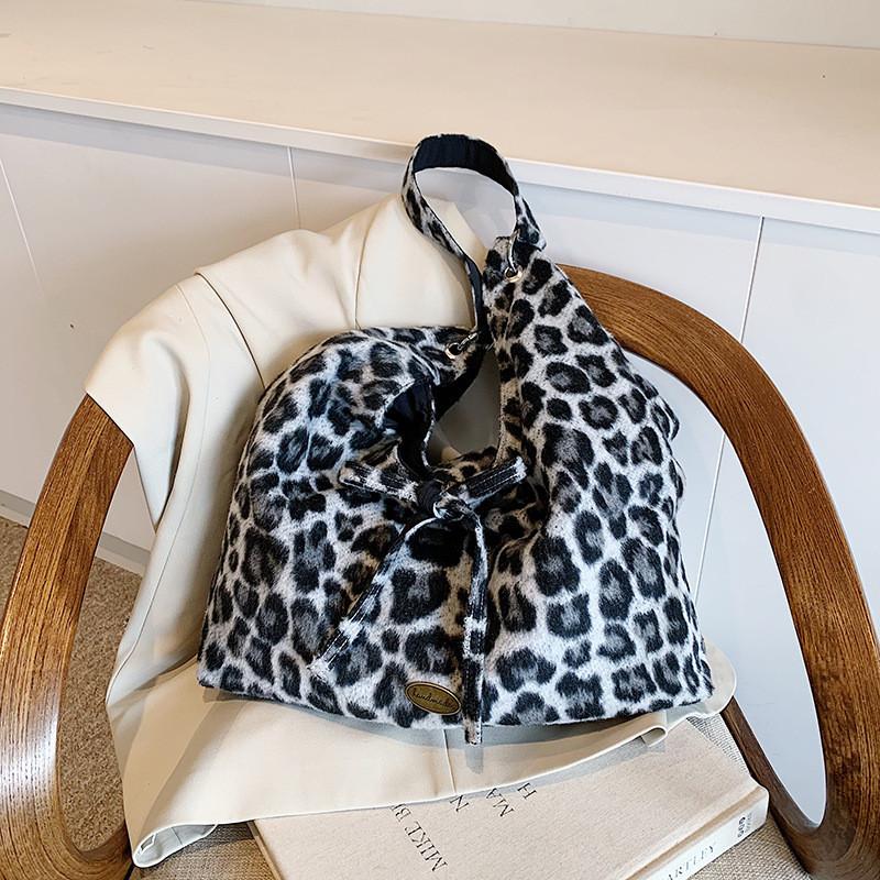Ielgy Retro Underarm Leopard Print Tote Bag Fashion Trend Large-Capacity One-Shoulder All-