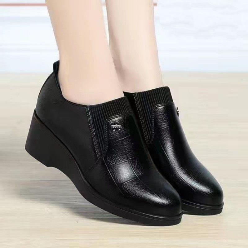 Wedge Heel Shoes Autumn New Elastic Deep Mouth Single Shoes Not Tired Feet Soft Sole with Skirt Small Leather Shoes Women