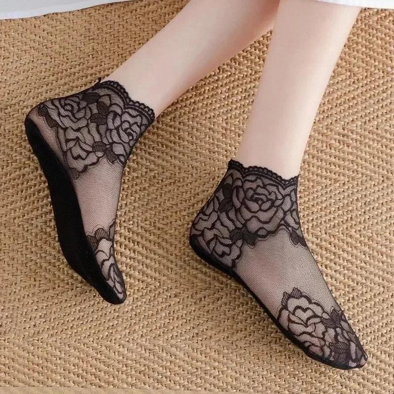 20 Paare Lolita Spitze Unsichtbare Damen Socken Sommer Dünne Sektion Hohl Mesh Spitze Blume Baumwollsohle Bequeme Atmungsaktive Socke
