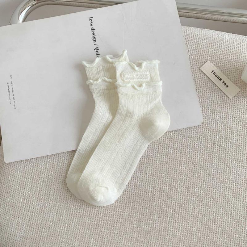 

Женские весенне-летние легкие дышащие милые однотонные носки-гольфы с кружевом по всей поверхности и логотипом из кружевной ткани с надписью 1 pair молочный белый