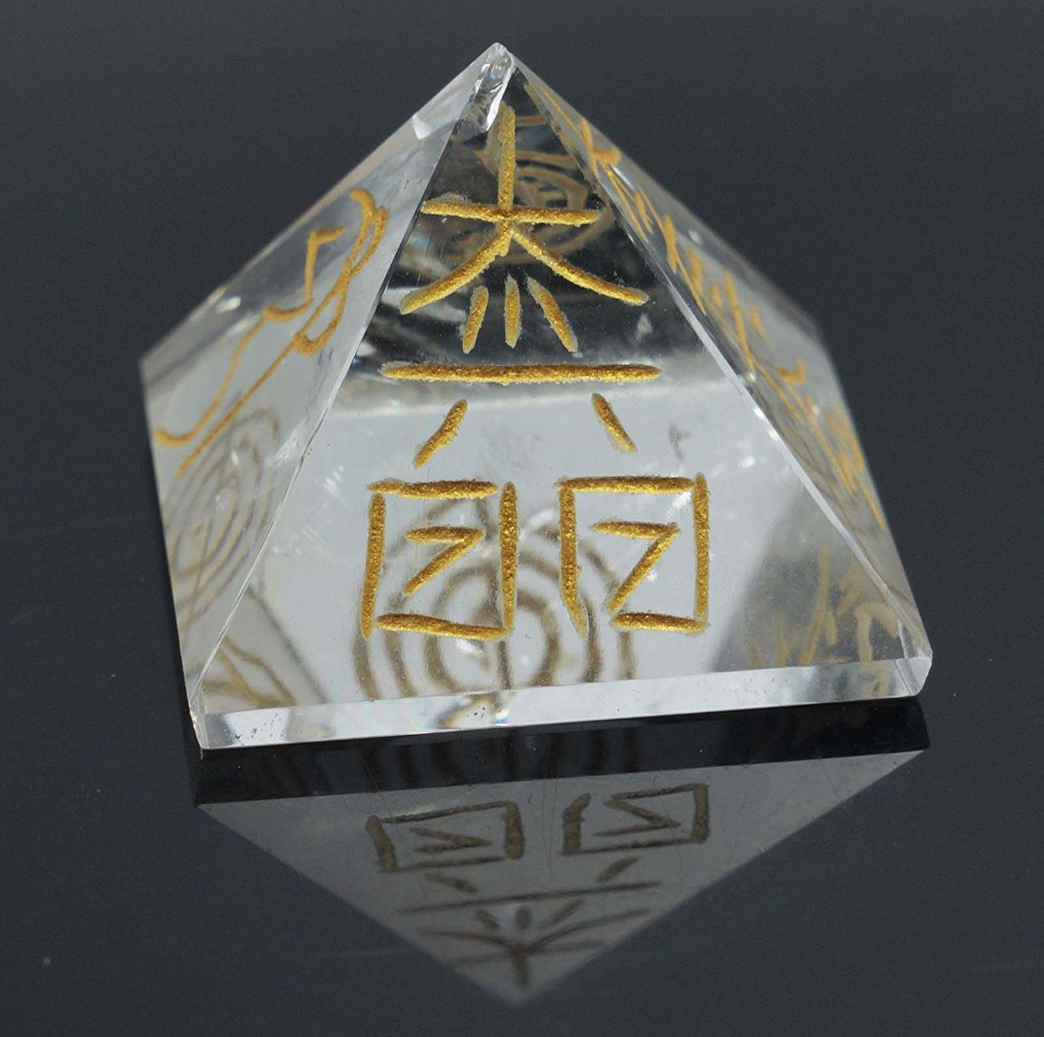 

Harmonize Quartz Pyramid 4 Традиционный генератор духовной энергии Фэн-шуй