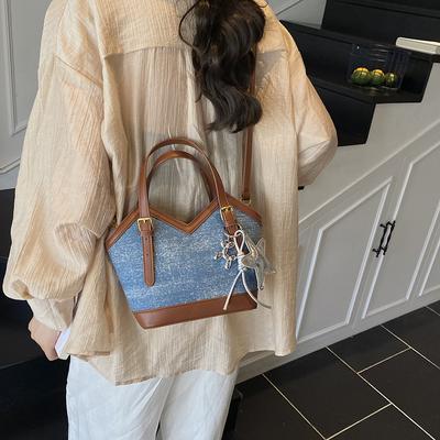 Large Capacity Bag Women's Summer Versatile New Casual Messenger Portable Work Commuter Tote Bag