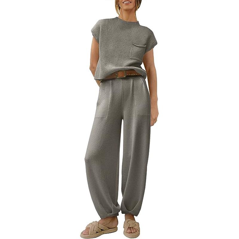 2023 Women's Two-Piece Casual Knit Sweater Set - Short Sleeve, Comfortable Fashion Outfit