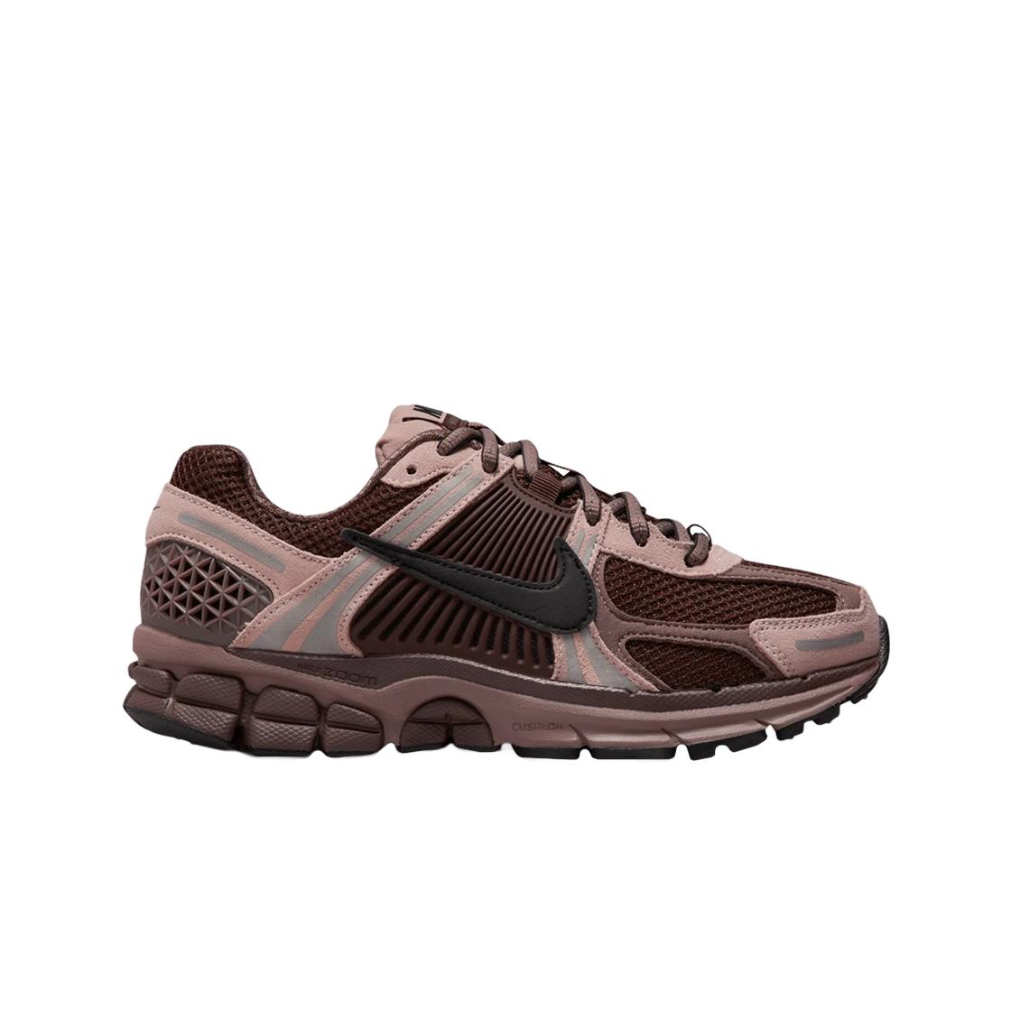 

Женские кроссовки Nike Zoom Vomero 5 Pink Oxford and Plum Eclipse FV1166-200