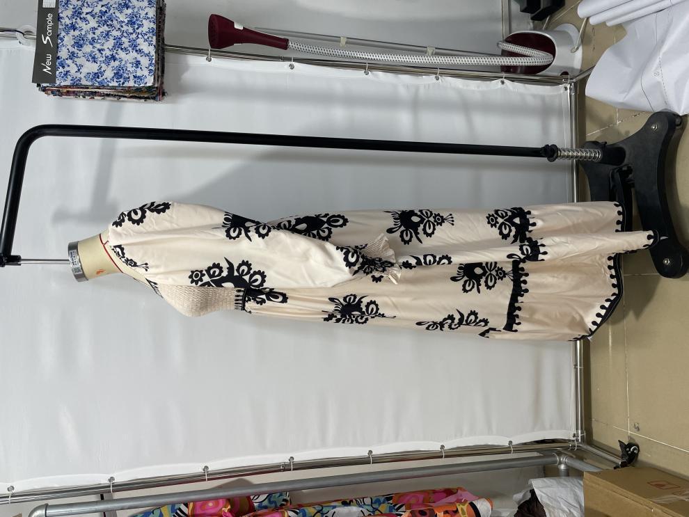 Šaty v evropském a americkém stylu pro zahraniční obchod