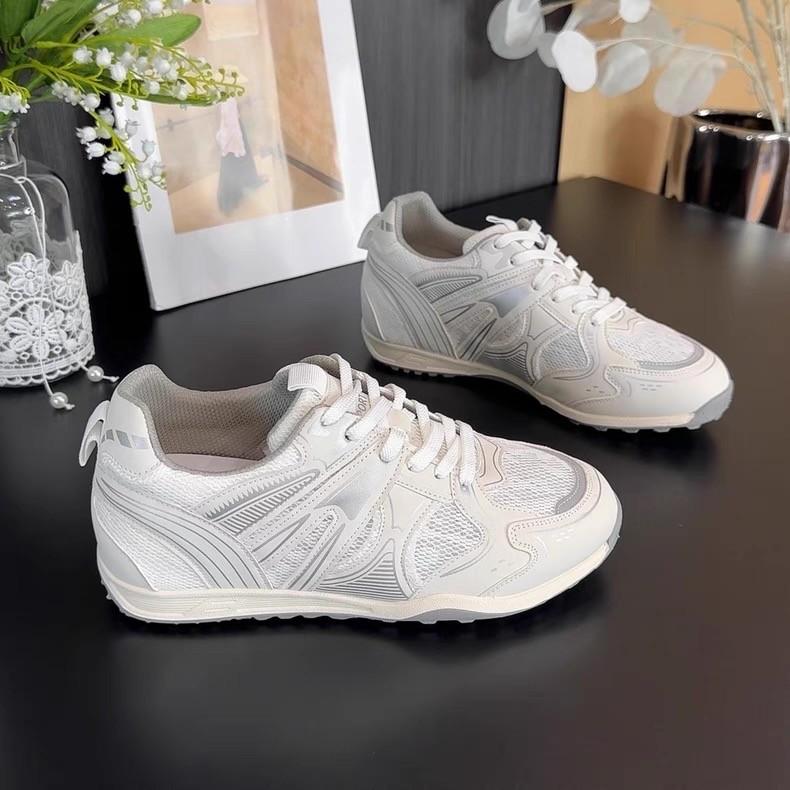 Fashionable Flat Bottomed Retro Lazy German Training Shoes Casual Versatile Sports Shoes Mesh Breathable Casual Shoes Girl