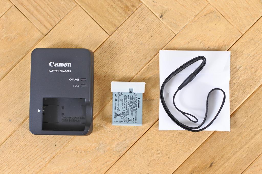 Canon PowerShot G7 X Mark III Silver Digital Camera Complete In Box Japan