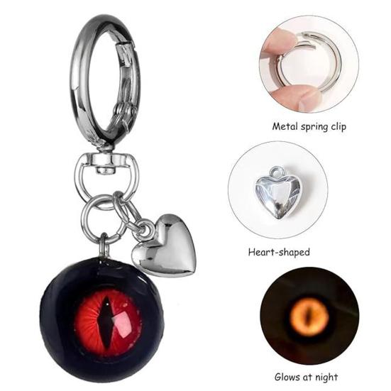 Gothic Horror Keychain Eyeball Charm Handmade Resin Keyring Halloween Inspired Key Chain Backpack Accessories