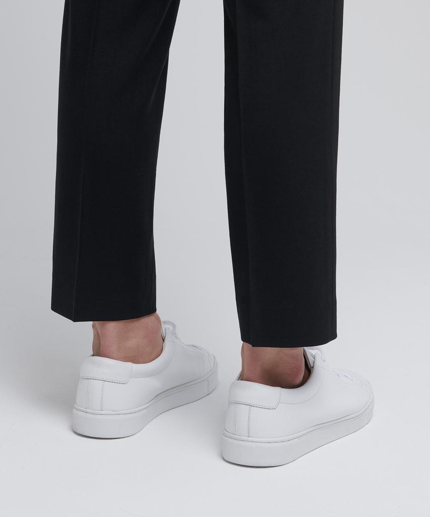 Musinsa Standard Wool Tapered Hidden Banding Crop Slacks [Black]