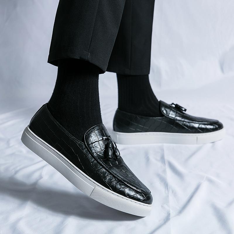 Fashion Men Senior Leather Formal Shoes Wedding Shoes Design Brand Shoes Classic Tassel Footwear Casual Comfort Driving Pointed Shoes