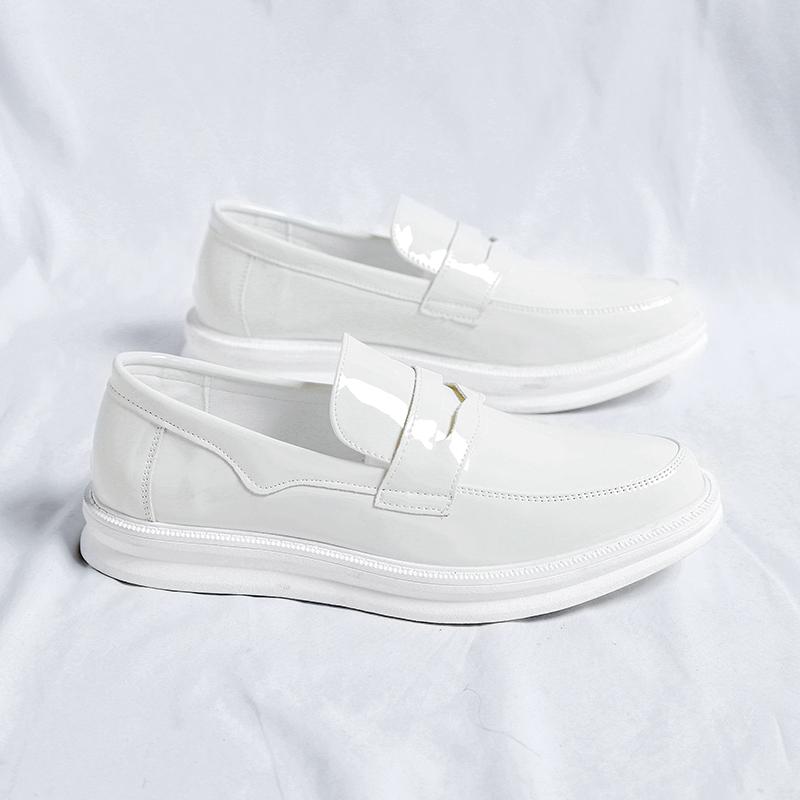 Fashion British Classic Retro Style Small Leather Shoes Men Korean Version of The Wedding Business Solid Color Casual Shoes Driving Shoe