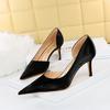 Fashion 2025 Women Medium Heels 7.5cm High Heels Lady Wedding Stiletto Low Heels Female Fetish Fashion Leather Office Party Event Shoes