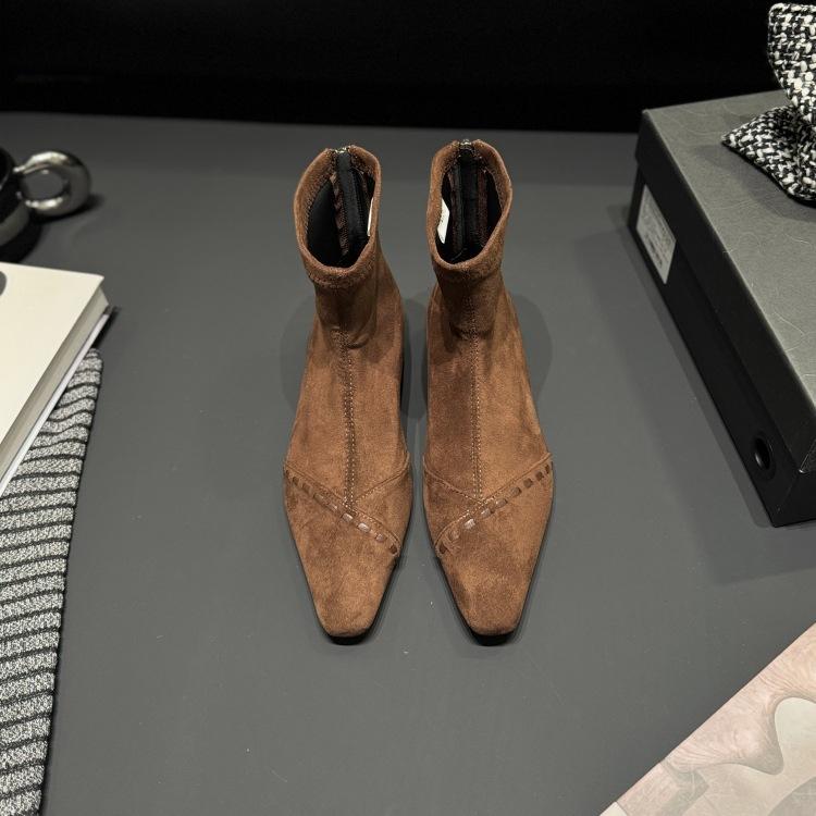 Korean version inner height-increasing suede short boots women's 2025 autumn and winter square head stitching thin boots rear zipper youth temper