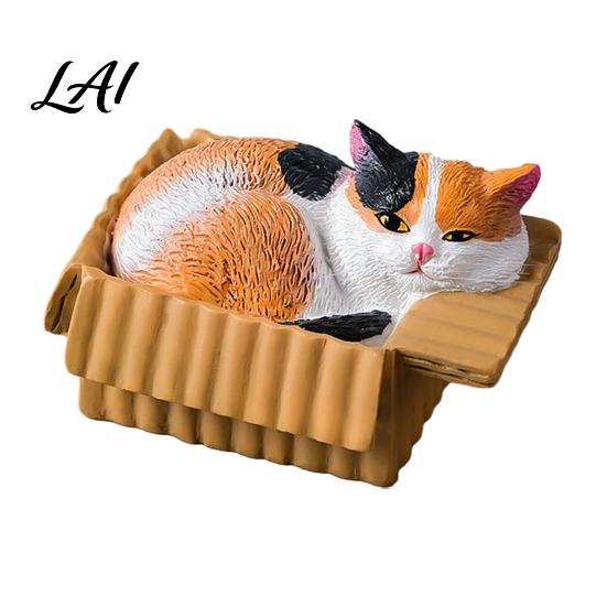 Carton Cat Figurine for Desk Mini Ornaments Simulation Express with Resin Kitten Figurines Cute Animal Car Console Decor Desktop Dashboard C