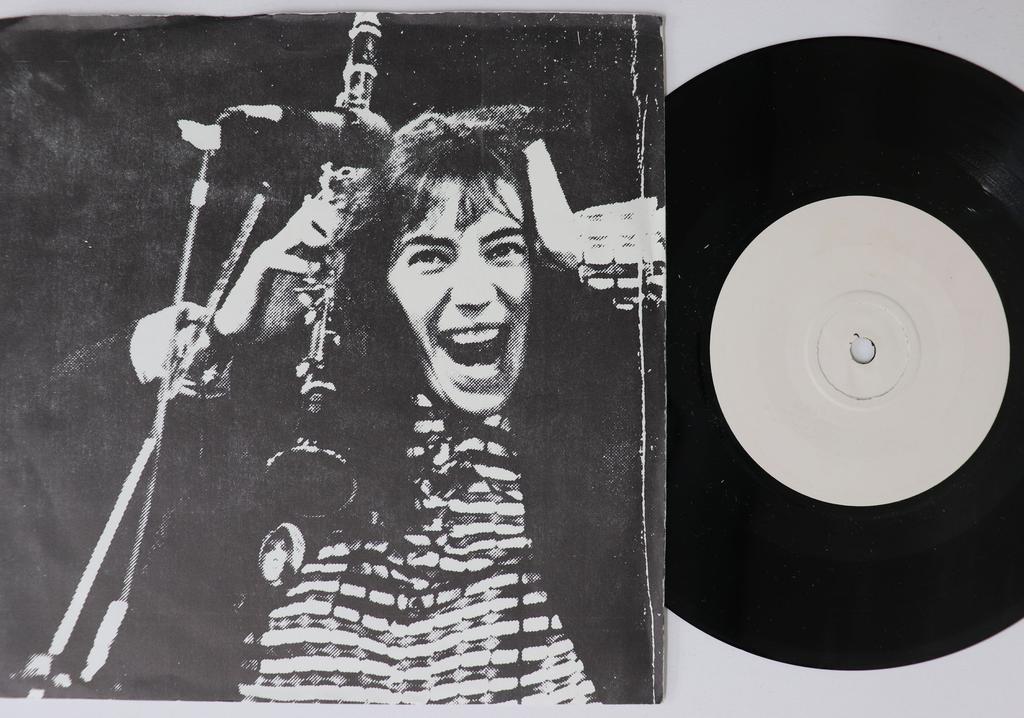 7inch Record PATTI SMITH - Brian Jones FRIGHT017 FIERCE RECORDIN UK Rock Used