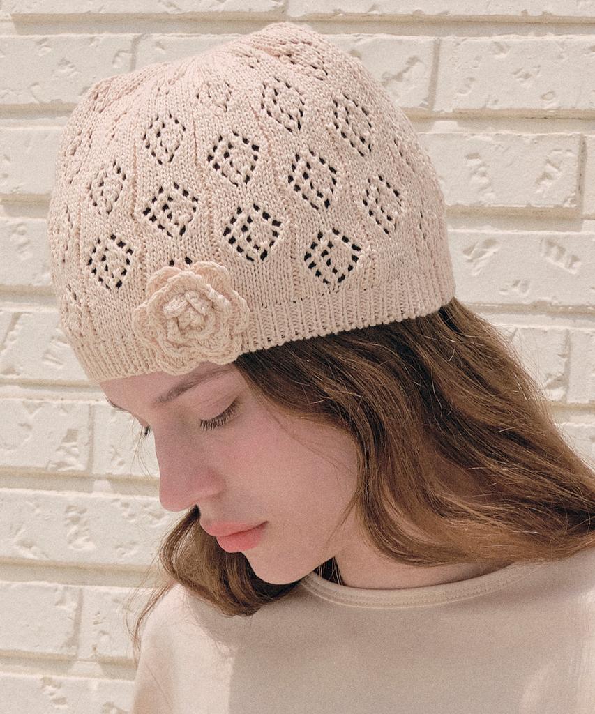 ROLAROLA Corsage Knit Beanie Beige