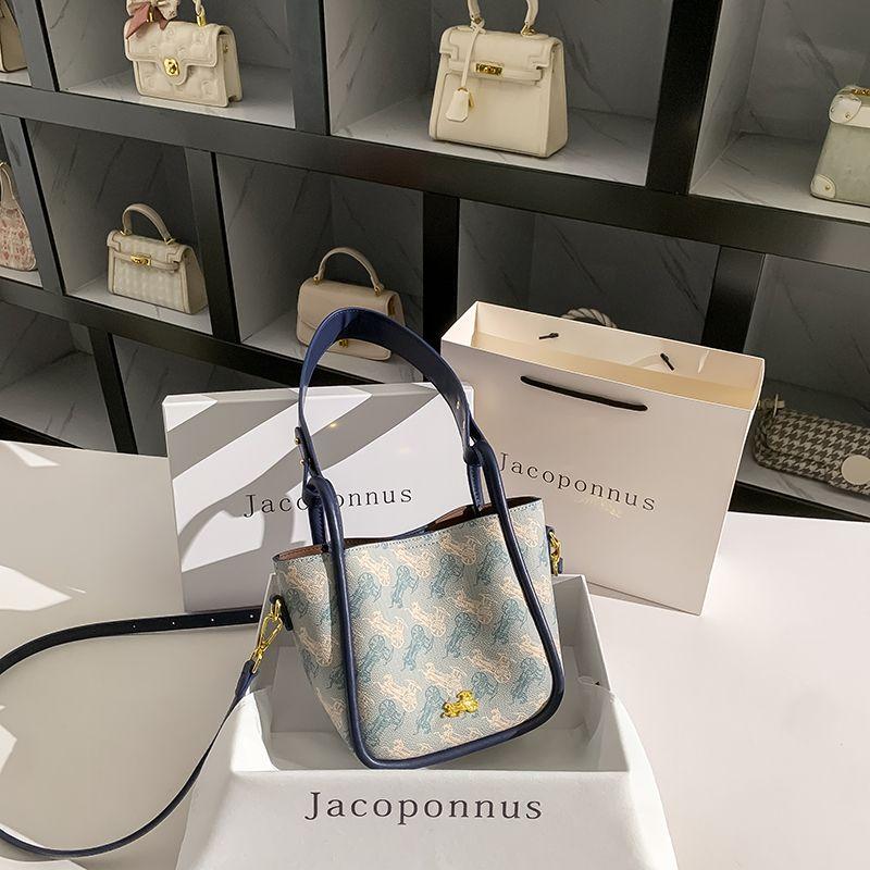 

Bucket Combination Bags Women s Crossbody 2025 New Arrival Super Hot Fancy Light Luxury Minority One Shoulder Vegetable Basket Non-Collision Style Carriage royal blue [limited gift box + gift bag]]