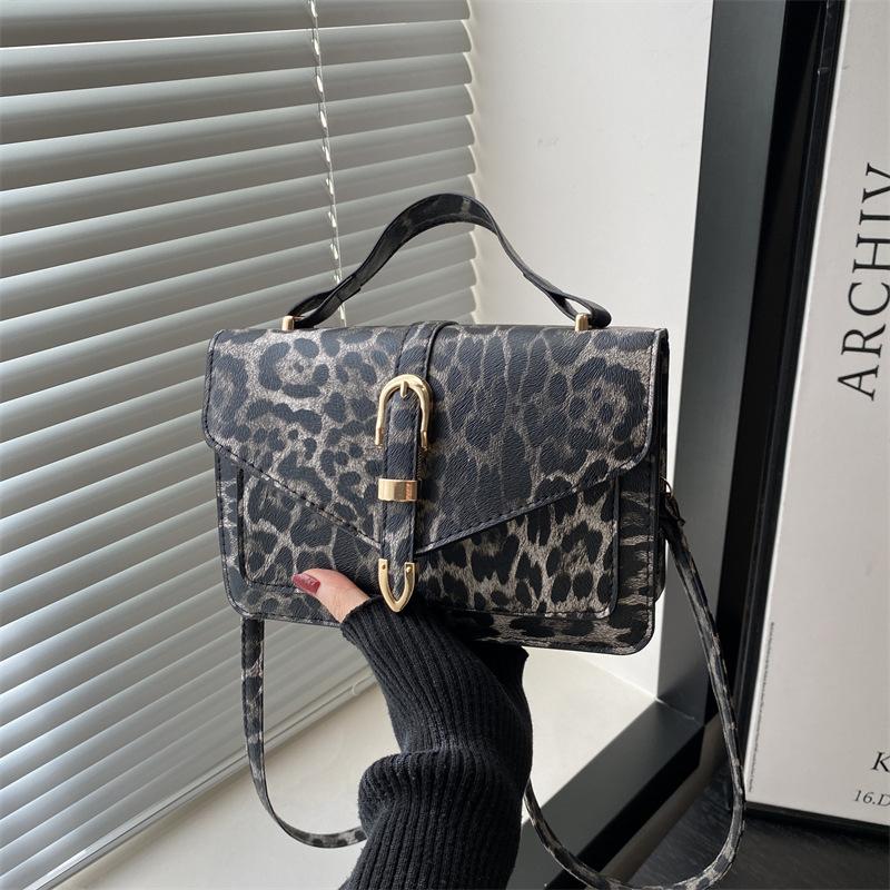 Leopard Print Bag Women's Bag 2025 New Trendy Fashion Versatile Shoulder Bag Messenger Bag Retro Design Small Square Bag