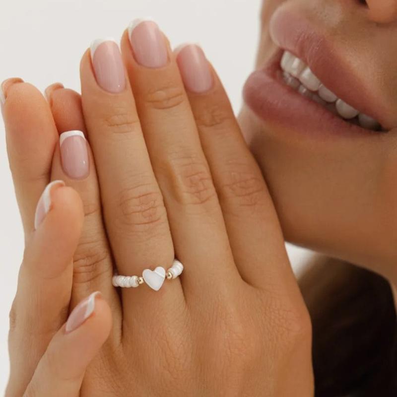 Vintage Baroque Imitation Pearl Love Heart Elastic Rope Beading Rings For Women Fashion Accessories Rings Charm Jewelry Gifts