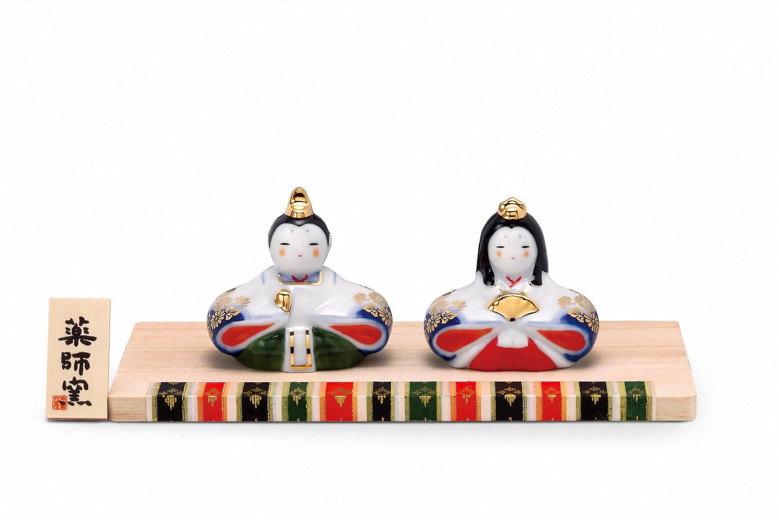 Yakushigama Peach Festival Hina Dolls, Dyed Brocade Seated Dolls (Floral Pattern)