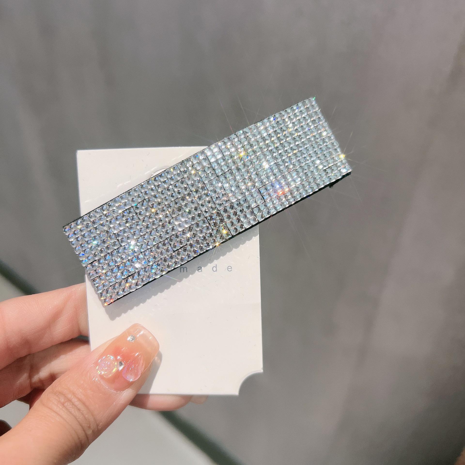 

Корейская заколка для волос со стразами и бриллиантами для челки и затылка