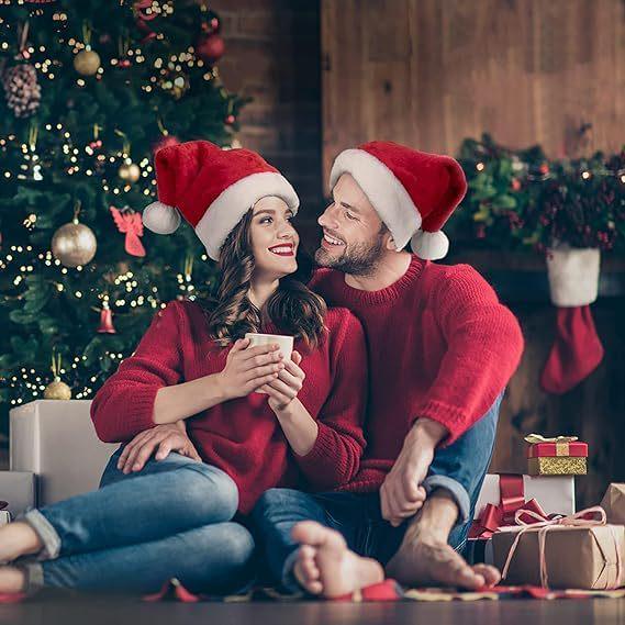 Yetişkinler ve Çocuklar İçin Müzikli Şarkı Söyleyen ve Dans Eden Noel Şapkası