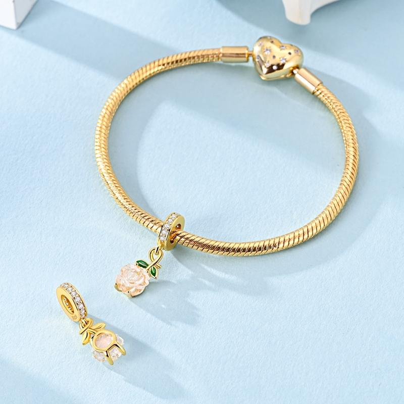 Breloques Originales en Cuivre Pendentif Rose Rose avec Perles Fleurs Lumineuses S'adapte Bracelet Accessoire Femme Bijou Cadeau DIY