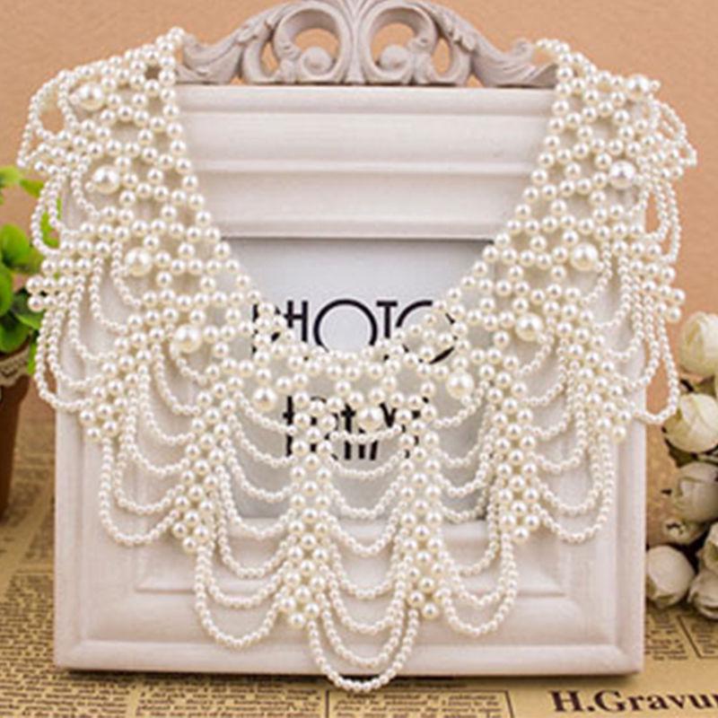 Vintage Hand-Woven Pearl Choker: Multi-Layer Hollow Wave Design