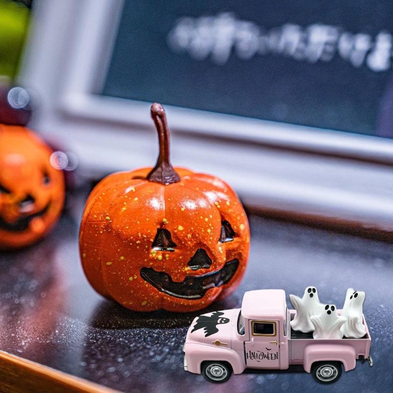 Haunted Metal Truck Halloween Collectible Alloy Car Model with Removable Ghostly Miniature Ornament Home Decors Gift
