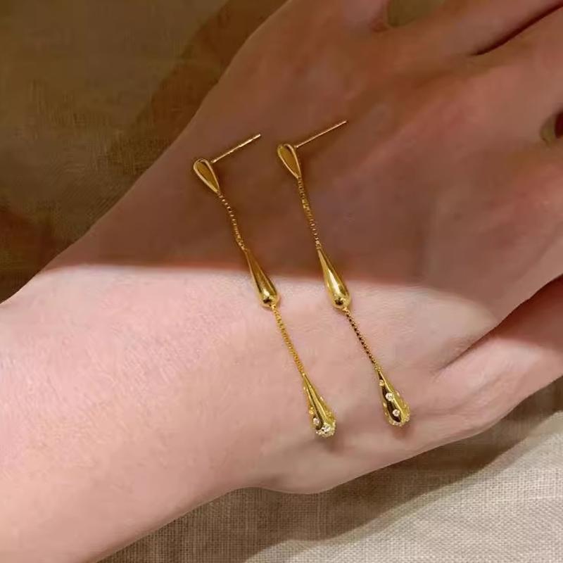 New Design With Gold Water Droplet Tassel Hanging Earrings Exquisite Jewelry For Women Versatile Commuting Ear Accessories
