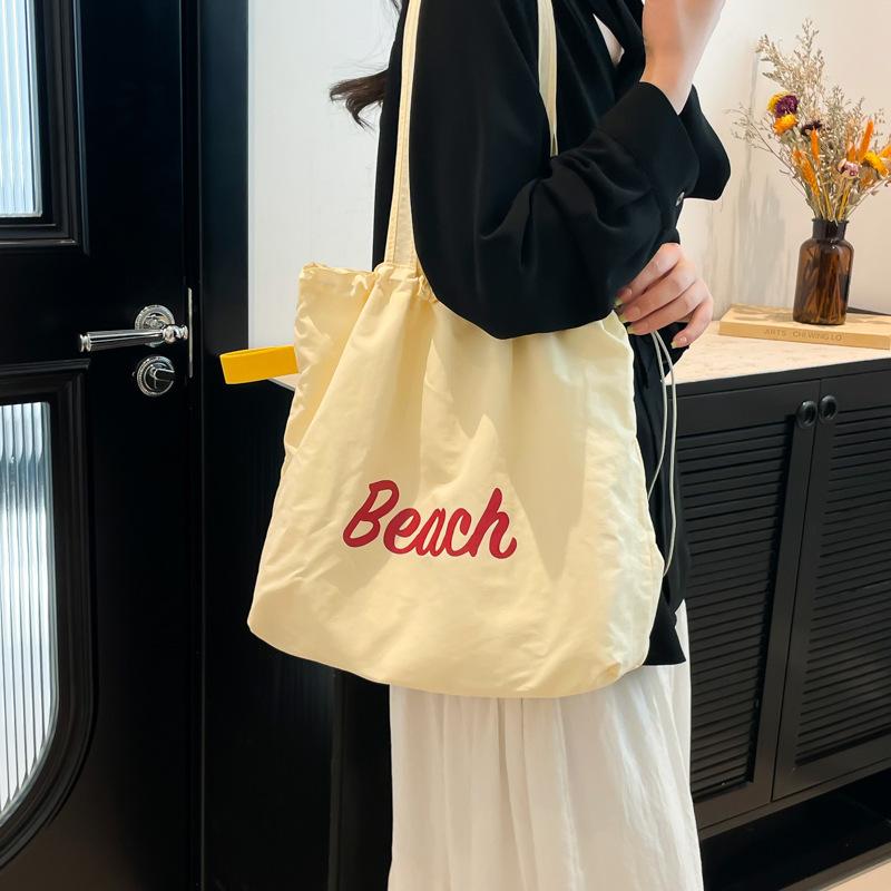 2025 Spring New Foreign Style Niche Design Large Capacity Bag Fashion Trend Women's Shoulder Tote Bag