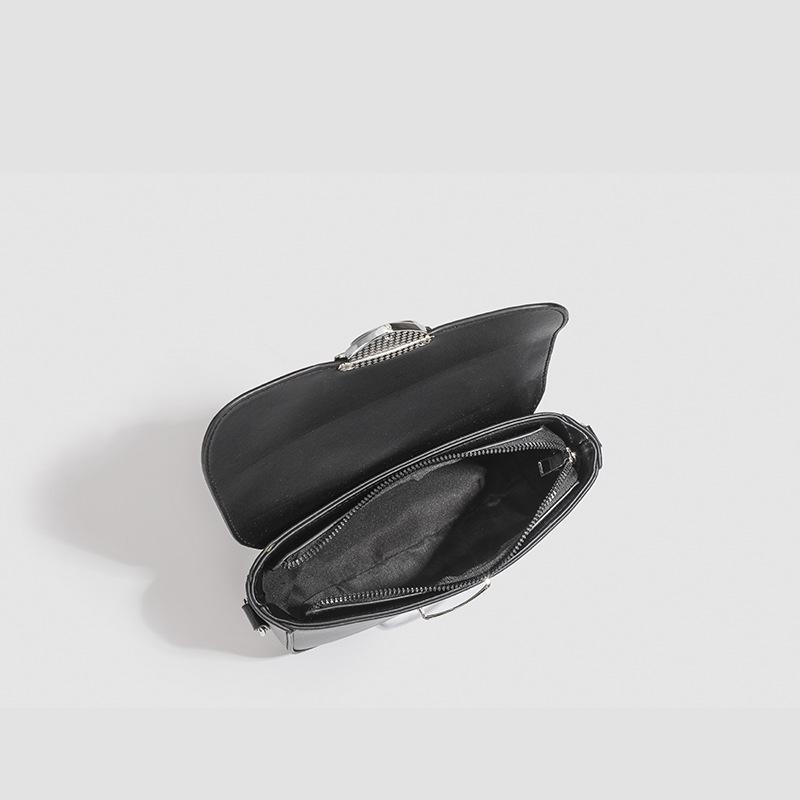 Niche Design Texture Solid Color Women's Bag Retro Lock Underarm Bag 100 Shoulder Crossbody Bag