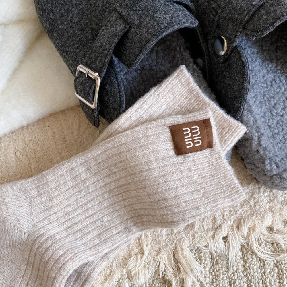 Thicken Middle Tube Socks Heel Label Women's Socks Fashion Winter Socks