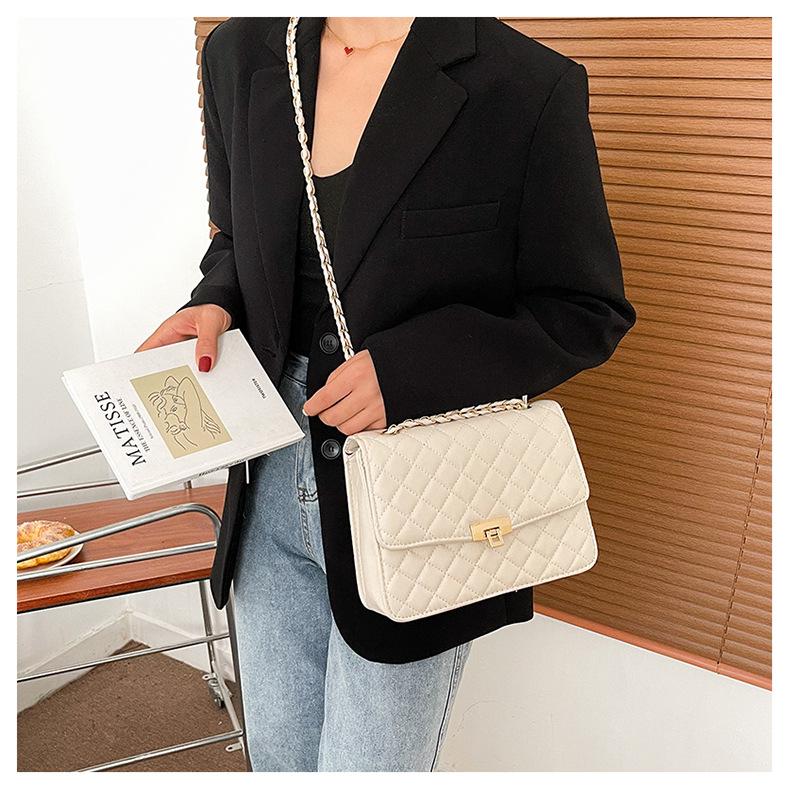 Bolso cruzado cuadrado con hebilla de bloqueo Lingge de color sólido para mujer, bolso de hombro inclinado de PU para ocio, correa de cadena, gran capacidad